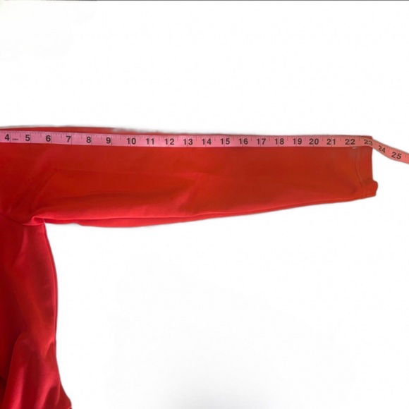 NWOT Red Two Piece Ruffle Pantsuit Women’s Size Large - Picture 15 of 16